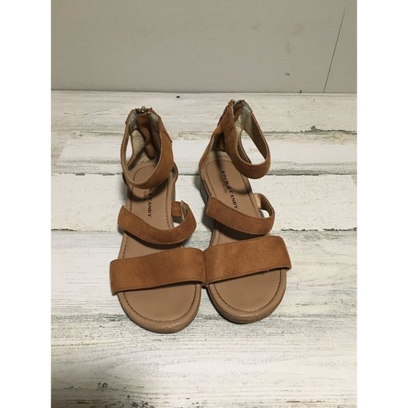 Rock & Candy Honee by Zigi girls tan suede look sandals tassels size 2 - Picture 1 of 6